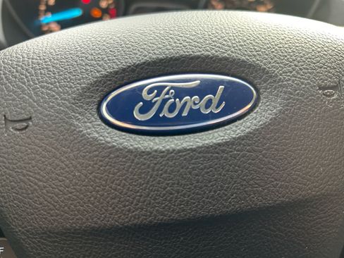 Used 2017 Ford Escape SE image 20