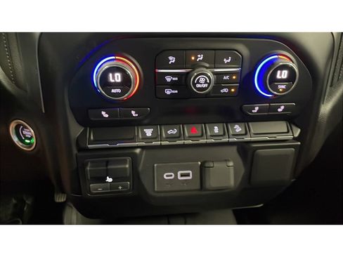 Used 2023 Chevrolet Silverado 3500 LT w/ Convenience Package AWD/4WD image 14