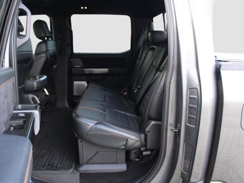 Used 2022 Ford F150 Platinum w/ Equipment Group 701A High image 40