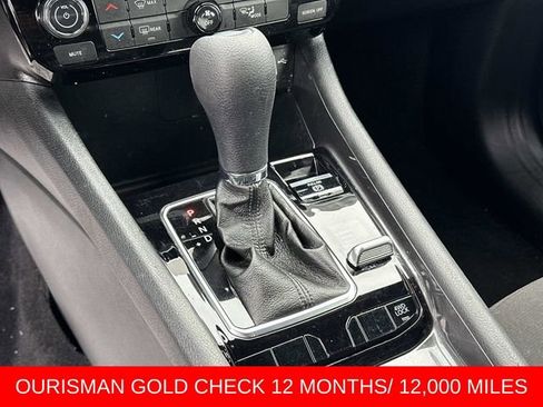 Certified 2024 Jeep Compass Sport image 25