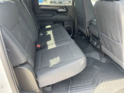 Used 2025 Chevrolet Silverado 2500 LT image 20