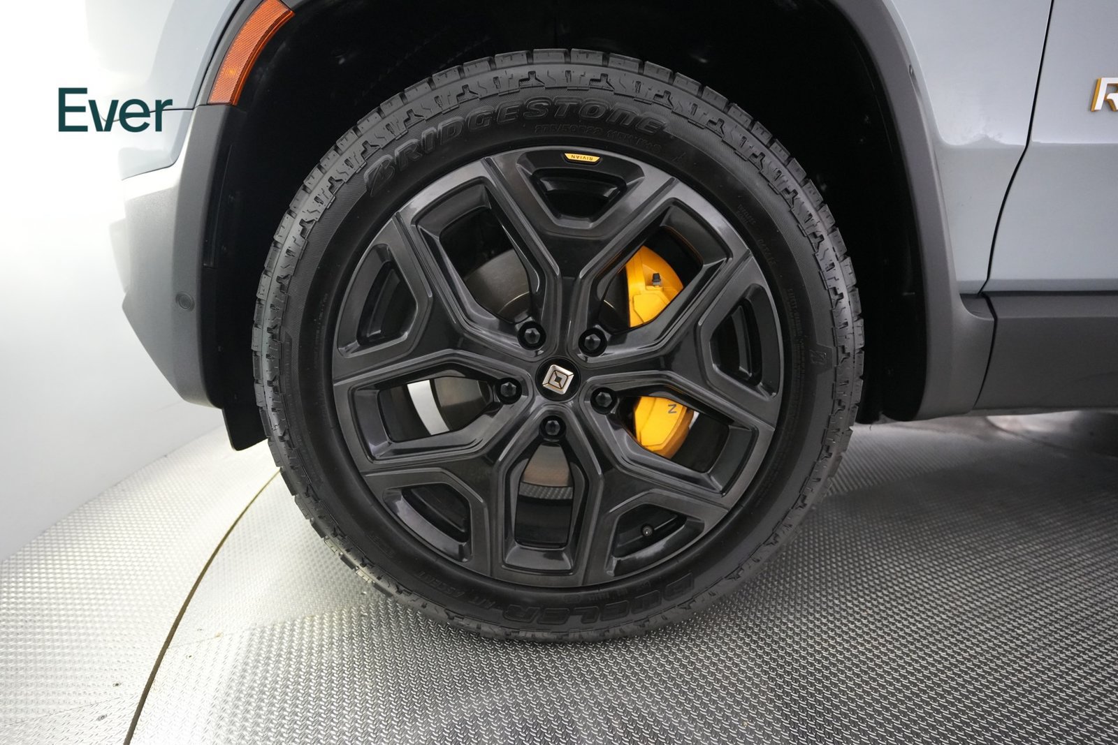 Used 2023 Rivian R1S Adventure Quad AWD/4WD image 19