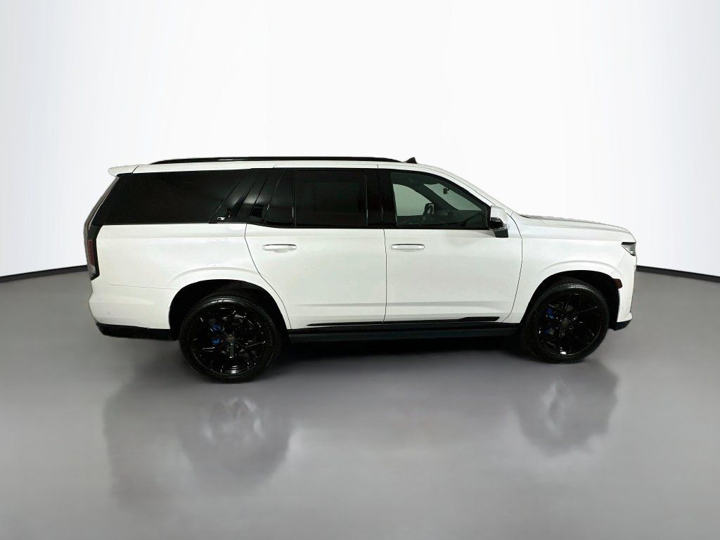 Used 2021 Cadillac Escalade Premium Luxury w/ Driver Assist Tech Package AWD/4WD image 8