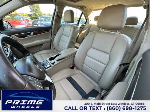 Used 2012 Mercedes-Benz C 300 Sport image 14