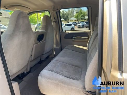 Used 2001 Ford F350 2WD Crew Cab Super Duty image 19