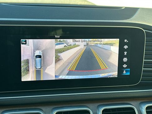 Certified 2022 Mercedes-Benz GLE 350 w/ AMG Line Exterior image 16