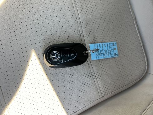 Certified 2022 Mercedes-Benz C 300 Sedan image 38