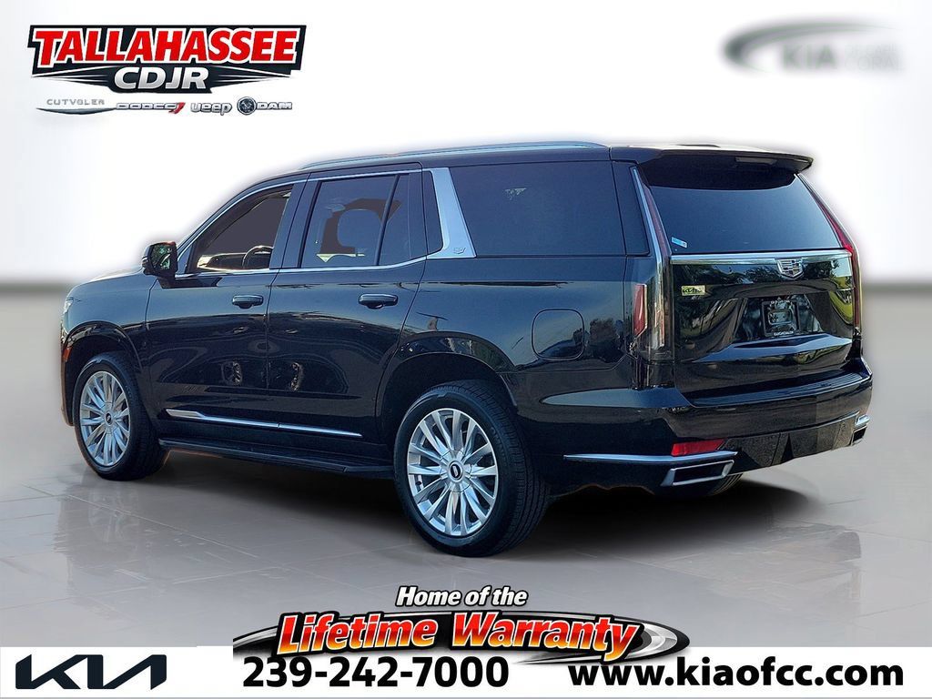 Used 2021 Cadillac Escalade Luxury RWD image 4