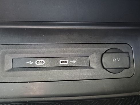 Used 2023 Volkswagen Atlas SEL AWD/4WD image 13