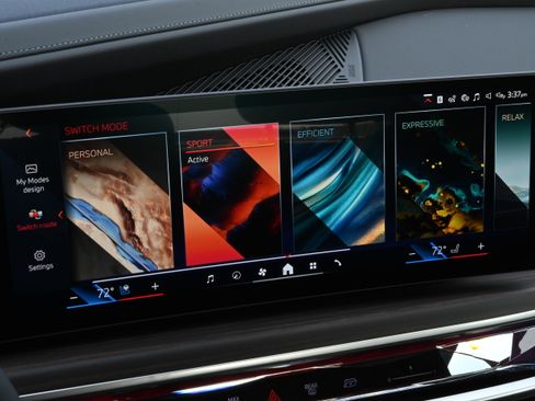 New 2026 BMW 760i xDrive w/ Executive Package image 17