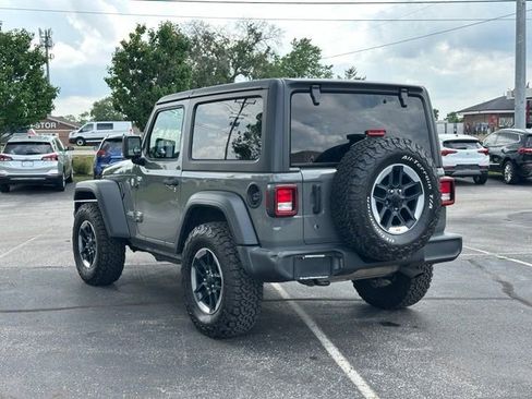 Used 2019 Jeep Wrangler Sport AWD/4WD image 5
