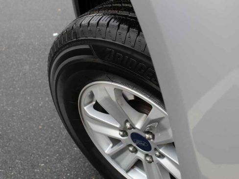 Used 2018 Ford F150 XLT image 30