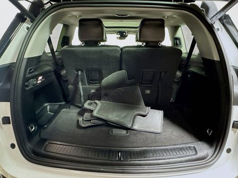 Used 2023 Jeep Grand Cherokee L Limited image 26