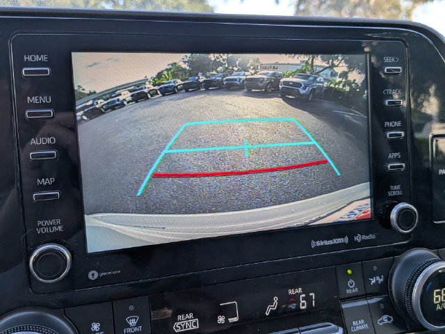 Used 2022 Toyota Highlander Bronze Edition FWD image 22