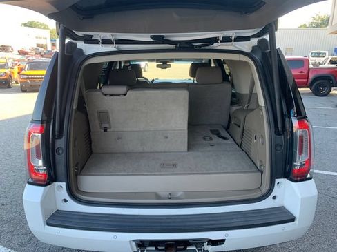 Used 2016 GMC Yukon SLE w/ Convenience Package RWD image 9