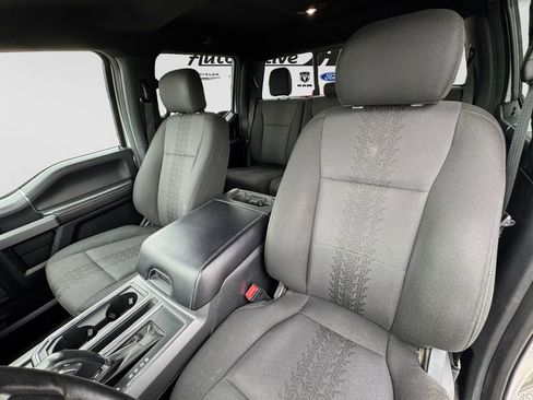 Used 2019 Ford F150 XLT w/ Equipment Group 302A Luxury AWD/4WD image 19