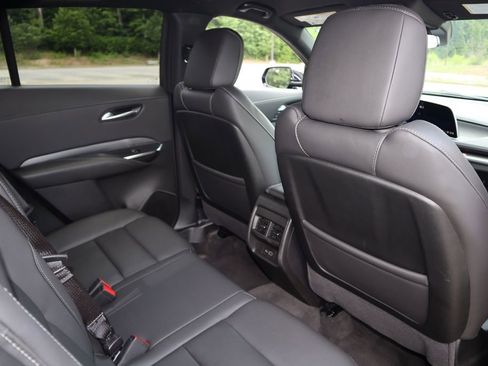 Used 2025 Cadillac XT4 Premium Luxury FWD image 20