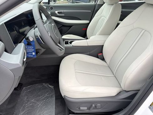 New 2026 Hyundai Sonata SEL FWD image 12