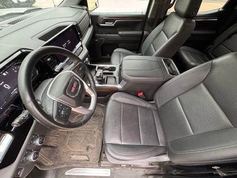 Used 2023 GMC Sierra 1500 SLT w/ SLT Premium Package image 9