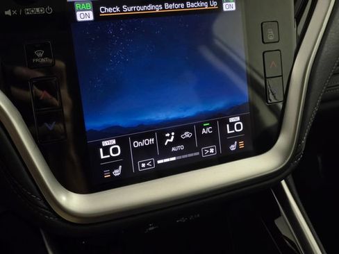 Used 2022 Subaru Outback Limited AWD/4WD image 28