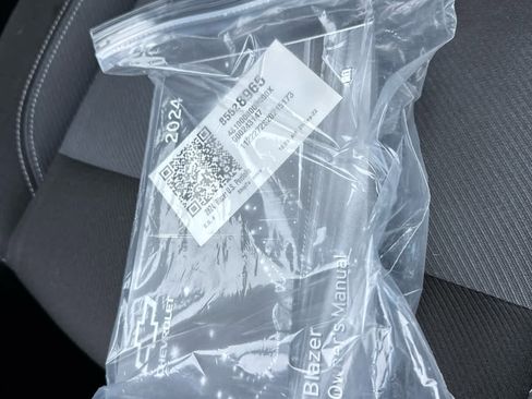 Used 2024 Chevrolet Blazer LT w/ Convenience Package image 28