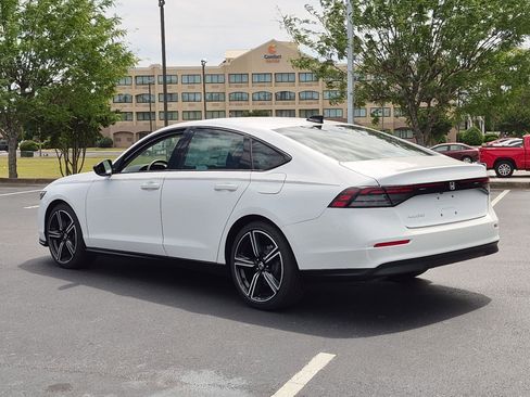 New 2026 Honda Accord SE image 5