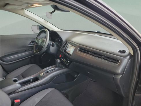 Used 2022 Honda HR-V EX image 16