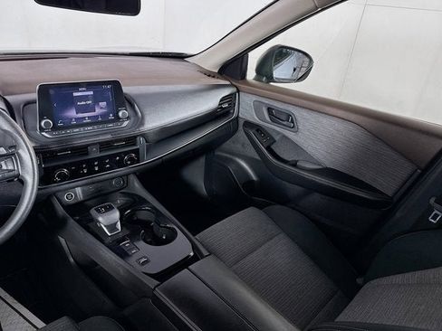 Used 2021 Nissan Rogue S image 17