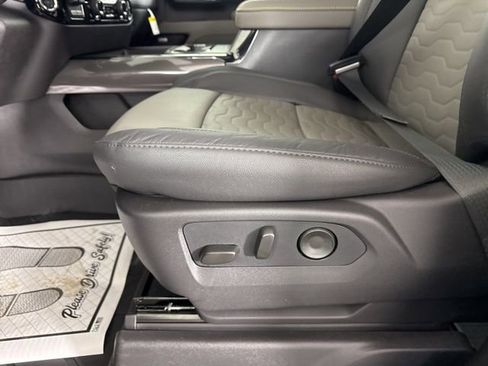 New 2026 Chevrolet Silverado 2500 ZR2 image 27