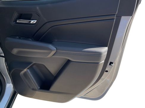 New 2026 GMC Canyon Elevation w/ Convenience Package image 18