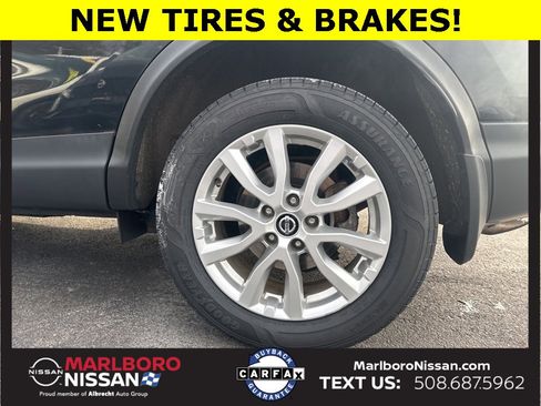 Certified 2022 Nissan Rogue Sport SV w/ Technology Package image 12