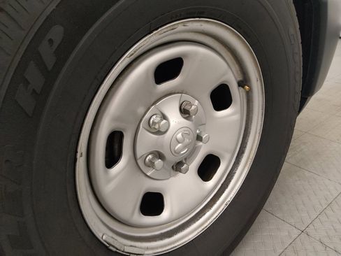 Used 2019 RAM 1500 Tradesman RWD image 31