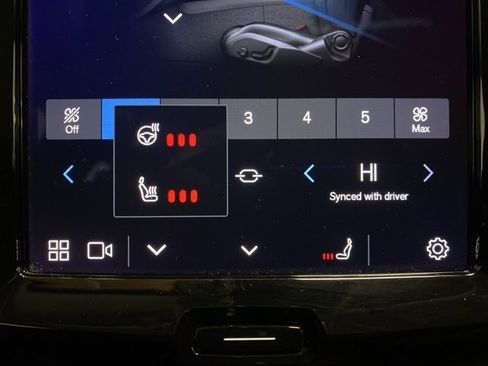 Used 2023 Volvo XC60 B5 Plus w/ Protection Package Premier image 51