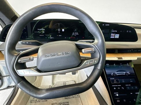 Used 2023 Lucid Air Touring image 11