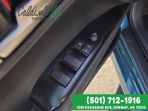 Used 2025 Toyota Camry LE image 11