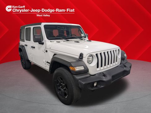 Used 2022 Jeep Wrangler Unlimited Sport AWD/4WD image 1