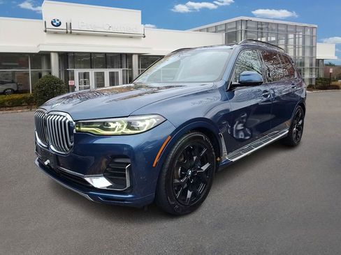 Used 2021 BMW X7 xDrive40i w/ Executive Package image 1
