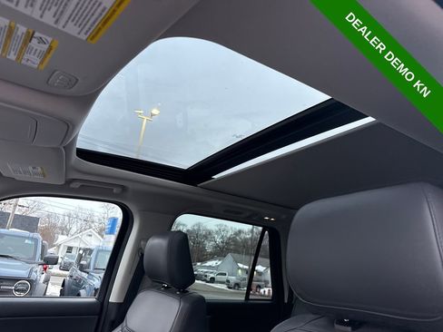 Used 2025 Ford Expedition Max Active image 26