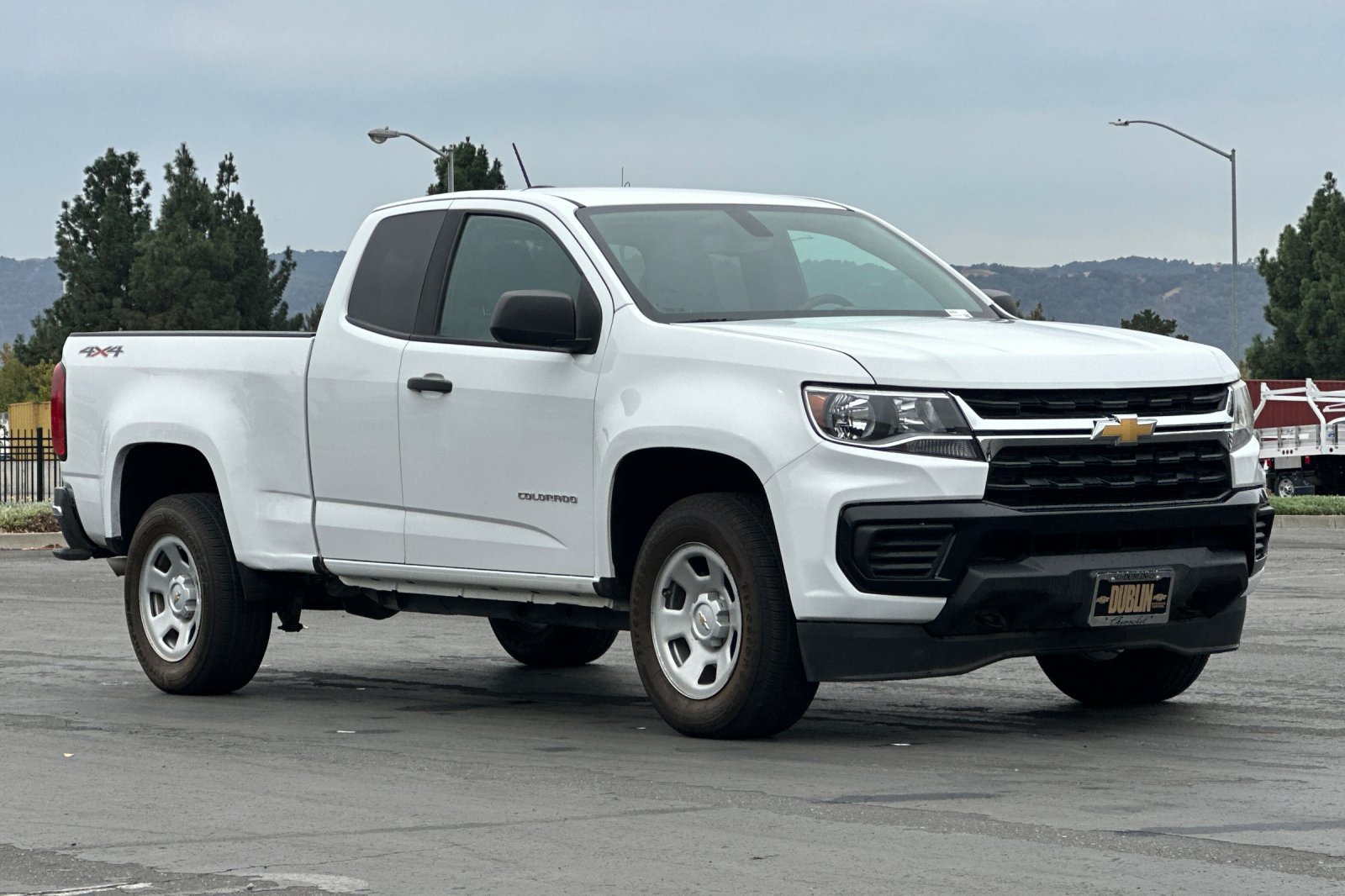 Used 2021 Chevrolet Colorado W/T w/ WT Convenience Package AWD/4WD image 2