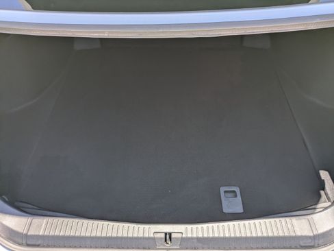 Used 2019 Toyota Avalon Limited w/ Advanced Safety Package FWD image 11