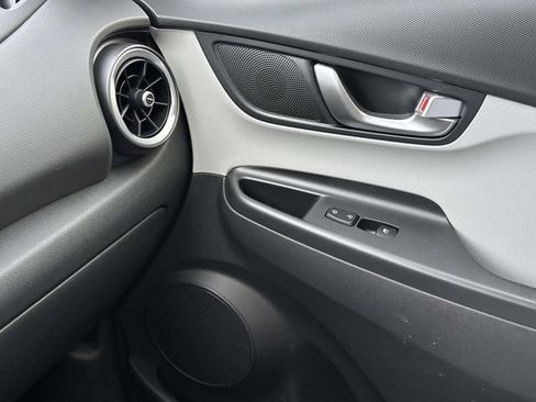 Used 2023 Hyundai Kona SEL w/ Convenience Package image 26