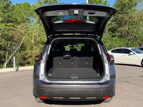 New 2026 Nissan Rogue SV image 5