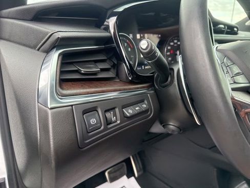 Used 2021 Cadillac XT5 Sportv AWD/4WD image 22