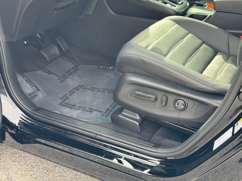 Used 2024 Honda CR-V EX-L image 22