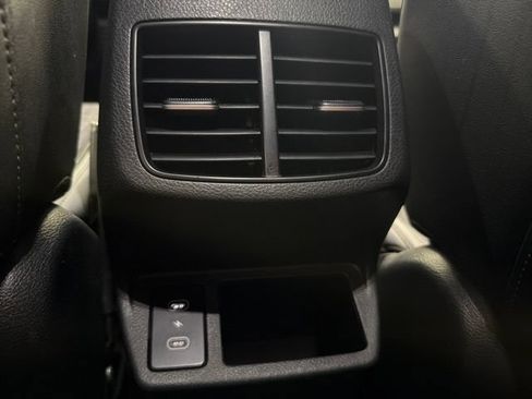 Certified 2025 Kia Seltos S AWD/4WD image 15