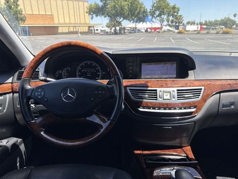Used 2012 Mercedes-Benz S 550 image 17