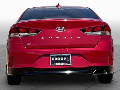 Used 2019 Hyundai Sonata SE FWD image 4