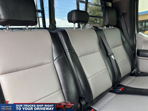 Used 2021 Ford F250 XLT w/ XLT Premium Package AWD/4WD image 27