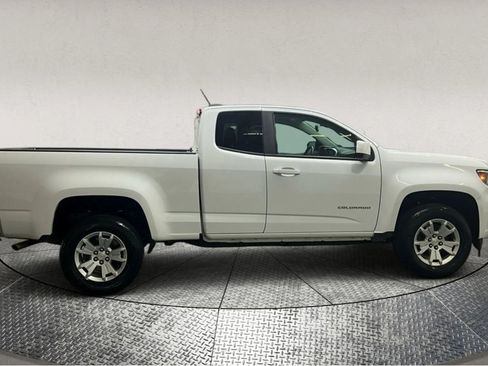 Used 2021 Chevrolet Colorado LT w/ Fleet Safety Package image 9