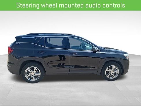Used 2018 GMC Terrain SLE w/ Driver Convenience Package FWD image 16